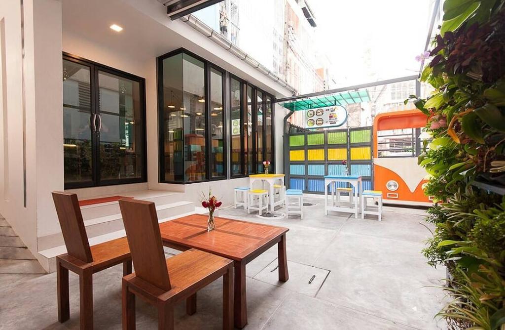 My Thai Hostel Bangkok Eksteriør bilde